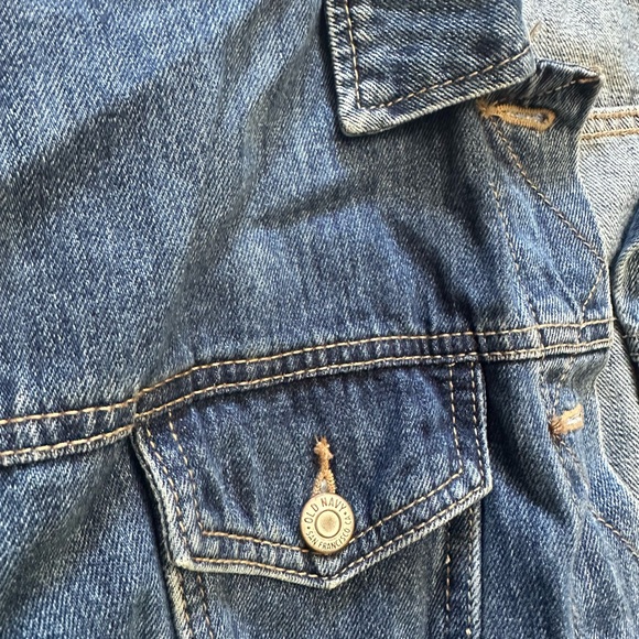 LIKE NEW Old Navy Women's Blue Jean Jacket - Picture 3 of 4
